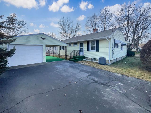 3462 Kenlawn Street, Columbus, OH 43224