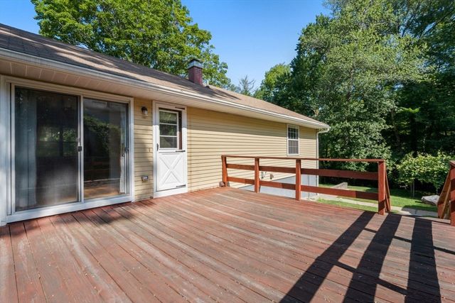 85 Tower Street, Hudson, MA 01749