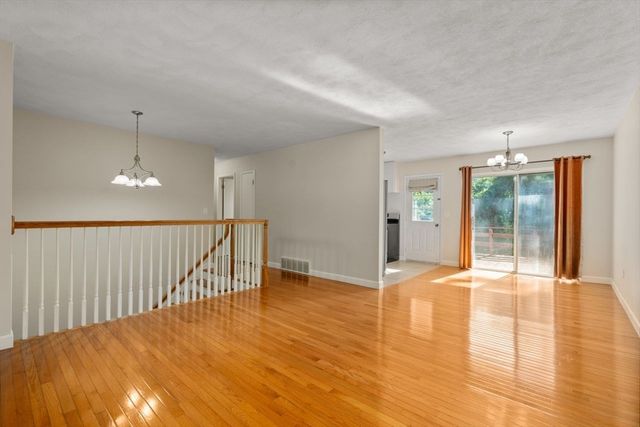 85 Tower Street, Hudson, MA 01749