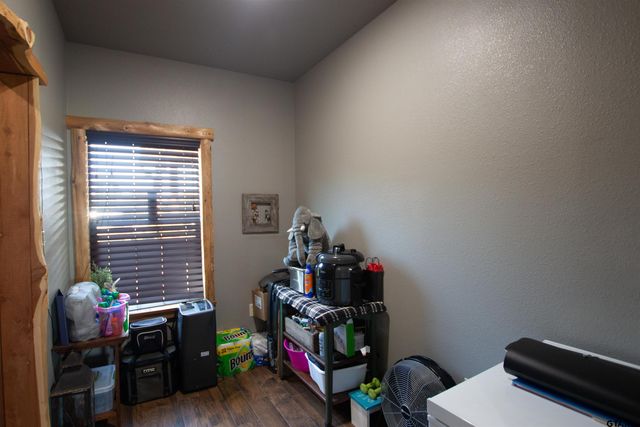 313 CR 4617, Troup, TX 75789