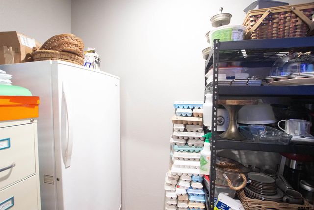 313 CR 4617, Troup, TX 75789