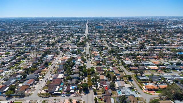 11300 NW 62nd Ave, Hialeah, FL 33012