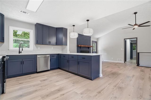 123 Trickum Hills Drive, Woodstock, GA 30188