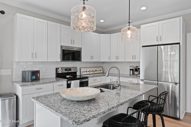 831 Treasure Cove Lane SW, Supply, NC 28462
