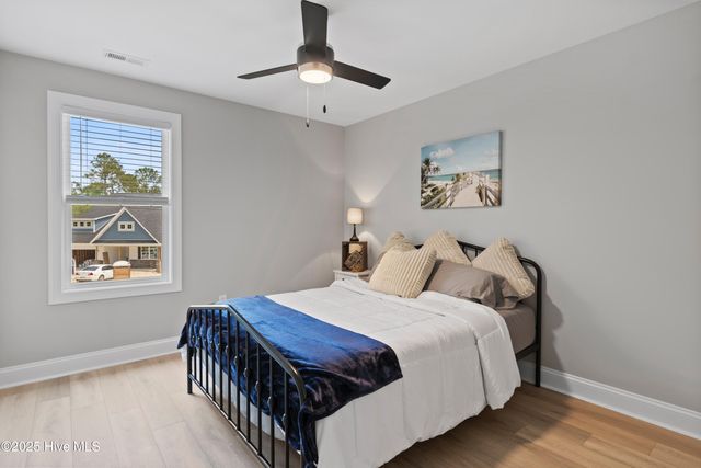 831 Treasure Cove Lane SW, Supply, NC 28462