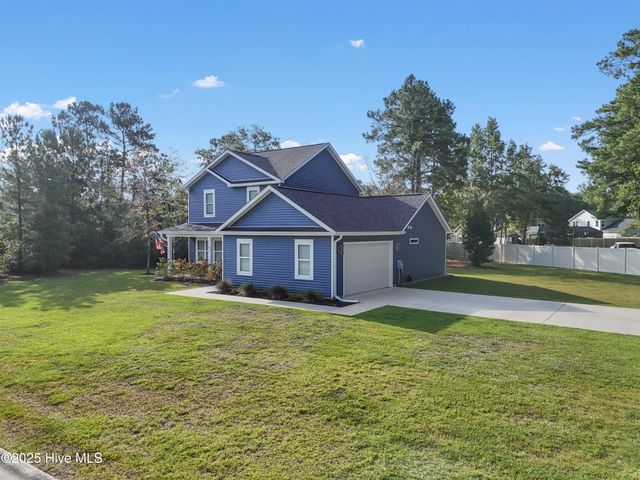 831 Treasure Cove Lane SW, Supply, NC 28462
