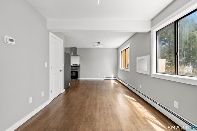 105 Richmond Hill Avenue 2, Stamford, CT 06902