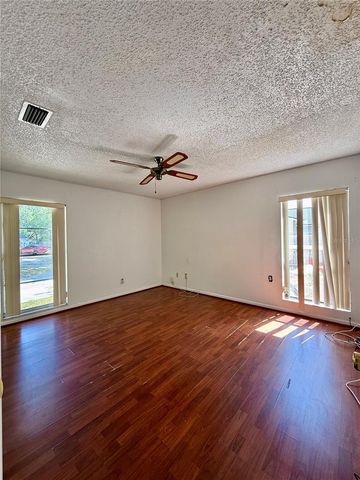 7314 WOODHALL COURT, Tampa, FL 33634