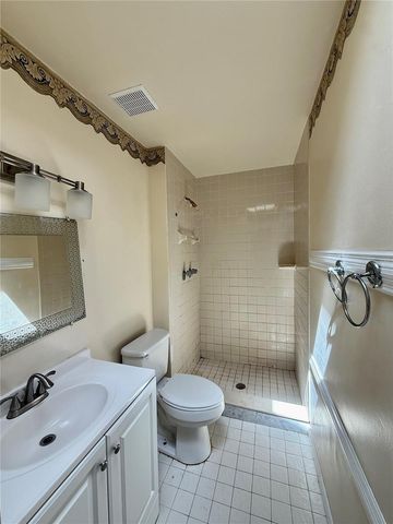 7314 WOODHALL COURT, Tampa, FL 33634