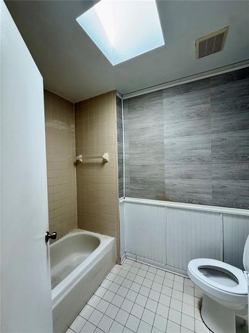 7314 WOODHALL COURT, Tampa, FL 33634