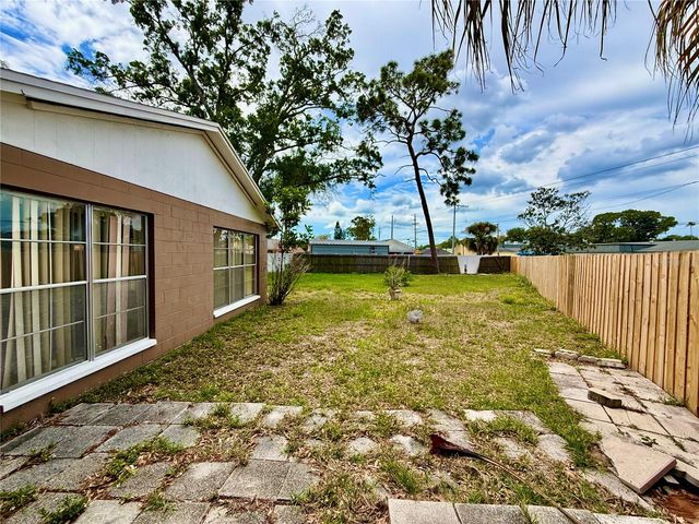 7314 WOODHALL COURT, Tampa, FL 33634