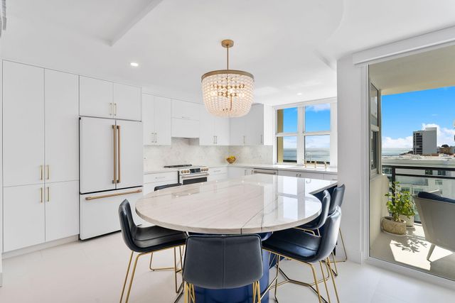 2000 S Ocean Boulevard 17g, Boca Raton, FL 33432