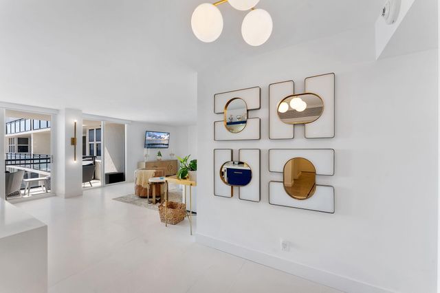 2000 S Ocean Boulevard 17g, Boca Raton, FL 33432