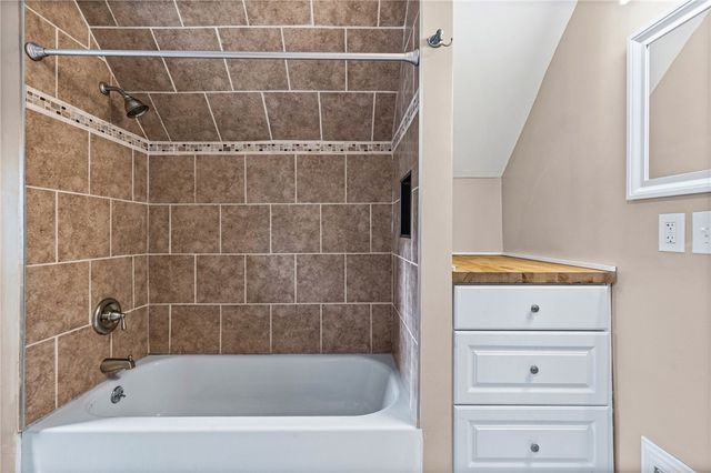 155 Cottage Street, Rochester, NY 14608