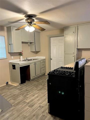 15 N Street, Ardmore, OK 73401