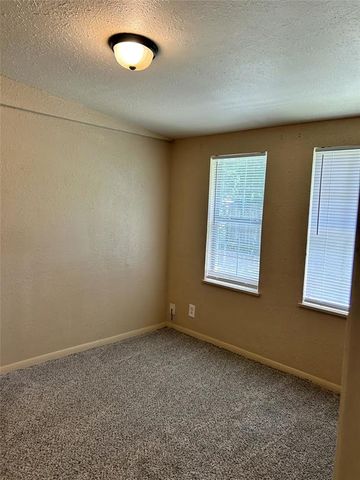 15 N Street, Ardmore, OK 73401