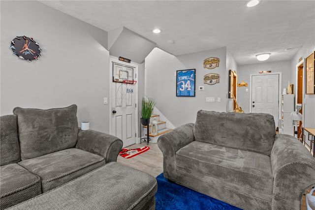 71 Garfield Street, North Providence, RI 02904