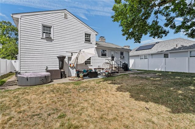 71 Garfield Street, North Providence, RI 02904
