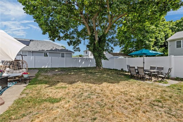 71 Garfield Street, North Providence, RI 02904