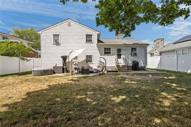 71 Garfield Street, North Providence, RI 02904