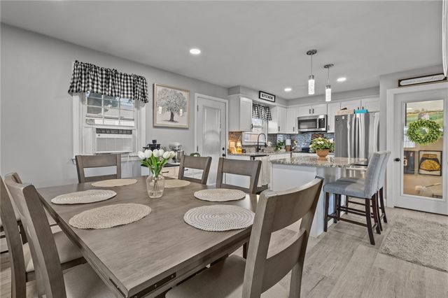 71 Garfield Street, North Providence, RI 02904
