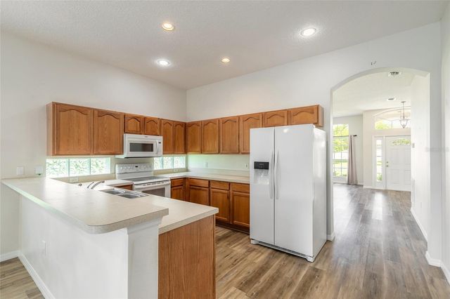 122 SPRING GLEN DRIVE, Debary, FL 32713