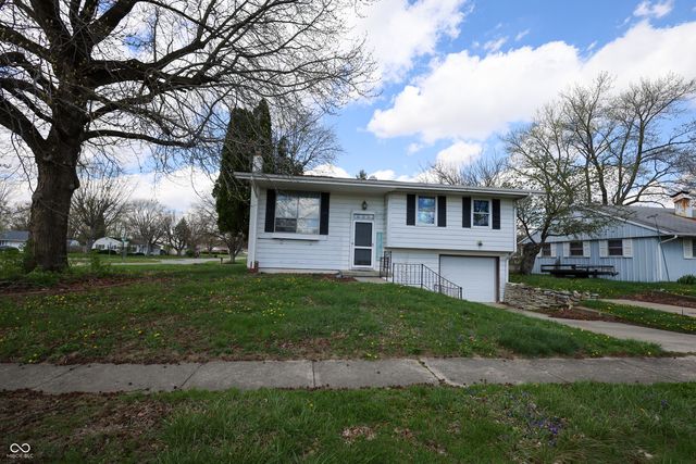 2322 Aspen Court, Anderson, IN 46011