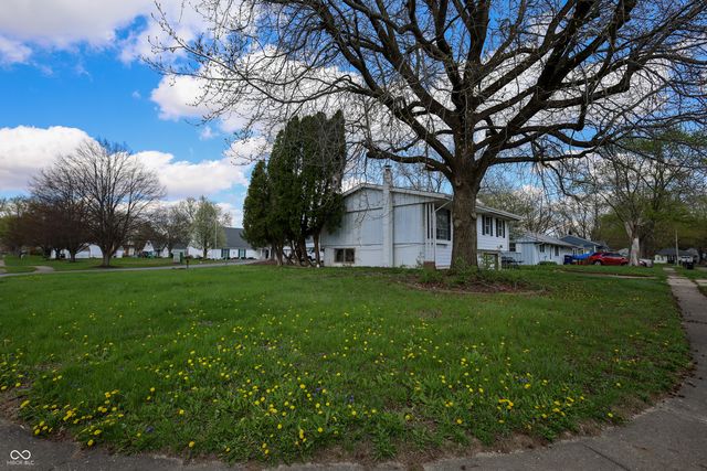 2322 Aspen Court, Anderson, IN 46011