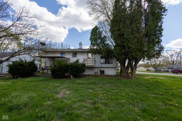 2322 Aspen Court, Anderson, IN 46011