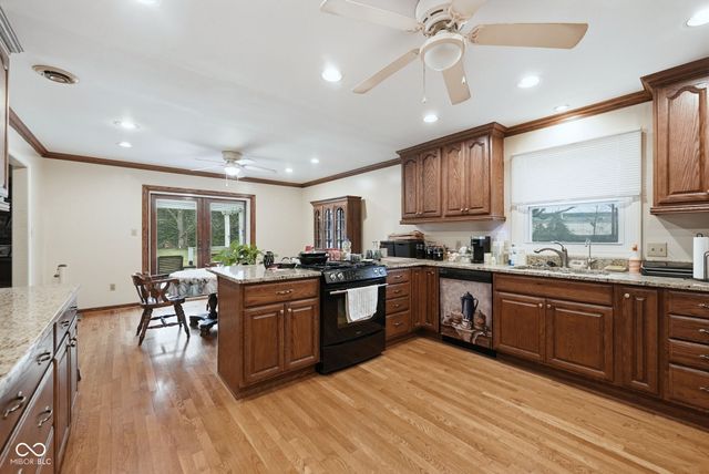 7130 Wynter Way, Indianapolis, IN 46250