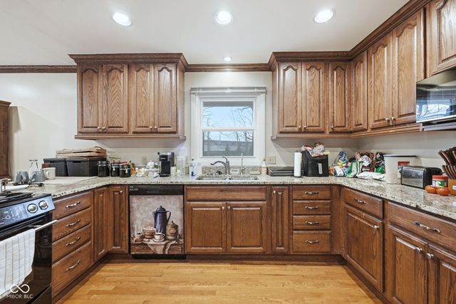 7130 Wynter Way, Indianapolis, IN 46250