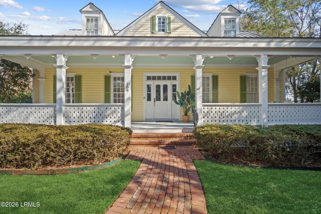 109 Five Oaks Circle, Beaufort, SC 29902