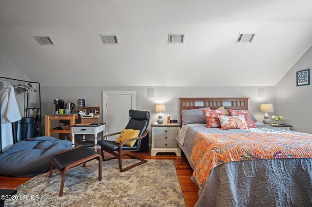 109 Five Oaks Circle, Beaufort, SC 29902