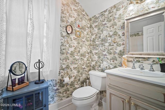 109 Five Oaks Circle, Beaufort, SC 29902