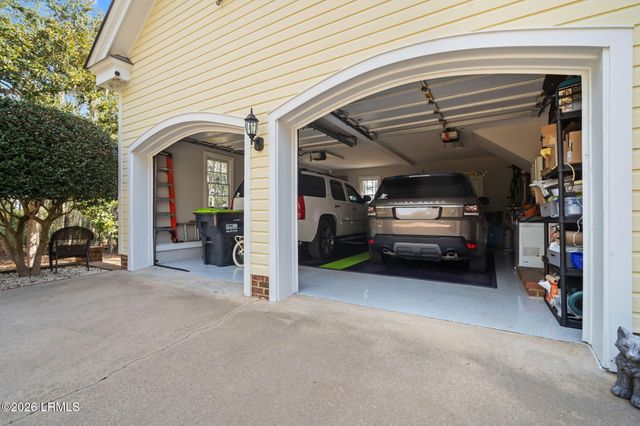 109 Five Oaks Circle, Beaufort, SC 29902