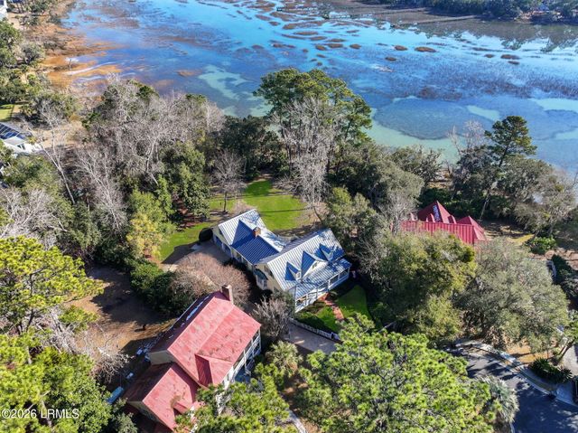 109 Five Oaks Circle, Beaufort, SC 29902