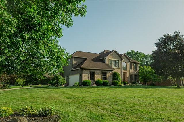 2444 Luray Drive, Troy, OH 45373