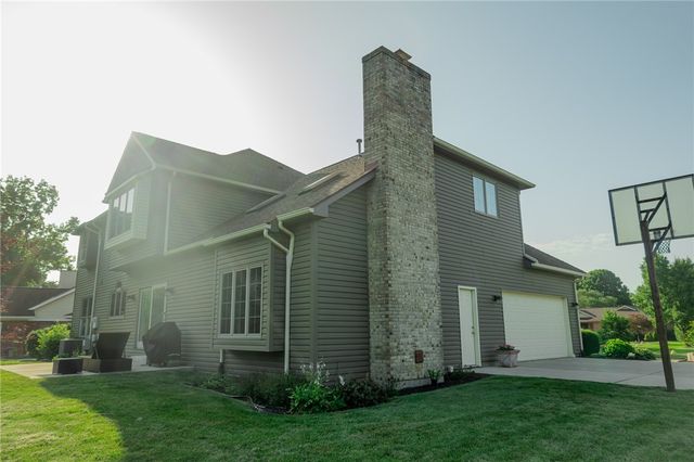 2444 Luray Drive, Troy, OH 45373