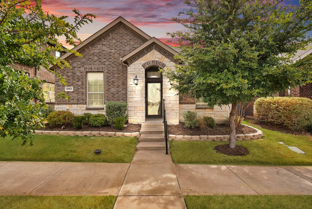 7001 Dandelion Drive, Little Elm, TX 76227