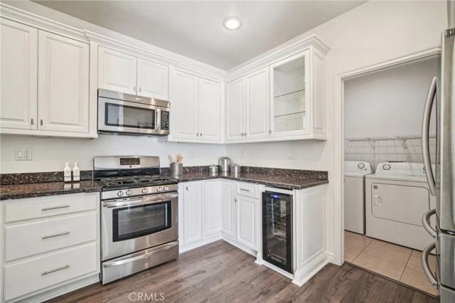 3406 E. Lochleven Ln. B, Orange, CA 92869