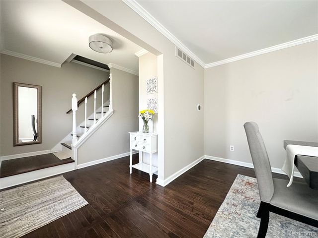 4581 Benjamin Drive, Sterling Heights, MI 48310