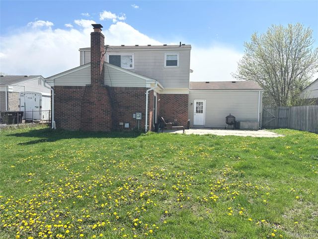 4581 Benjamin Drive, Sterling Heights, MI 48310