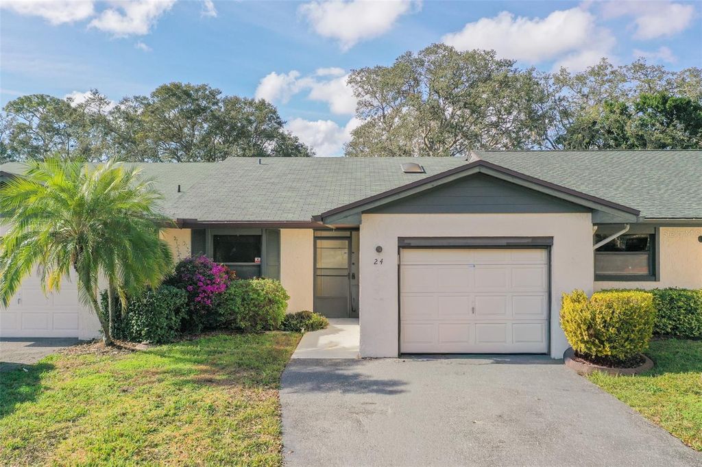 24 BUCK CIRCLE, Haines City, FL 33844