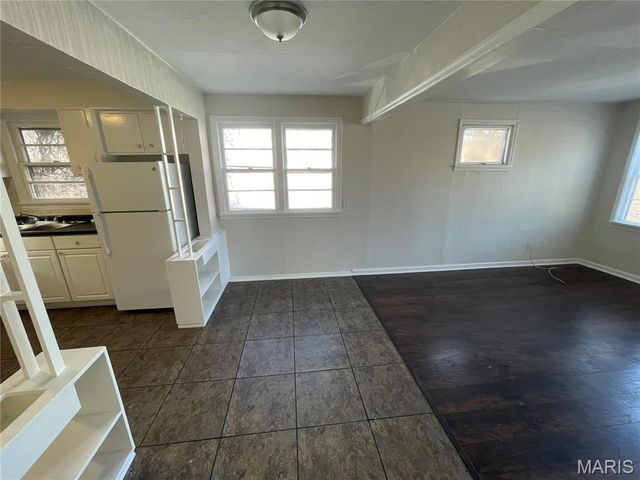 10035 Clairmont Drive, St Louis, MO 63136