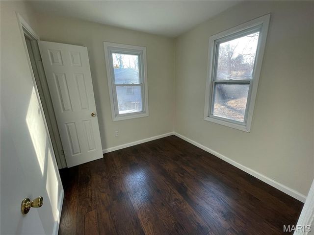 10035 Clairmont Drive, St Louis, MO 63136