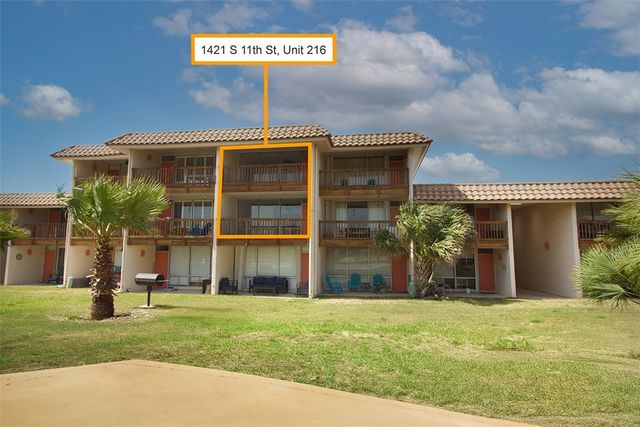 1421 S 11th St 216, Port Aransas, TX 78373