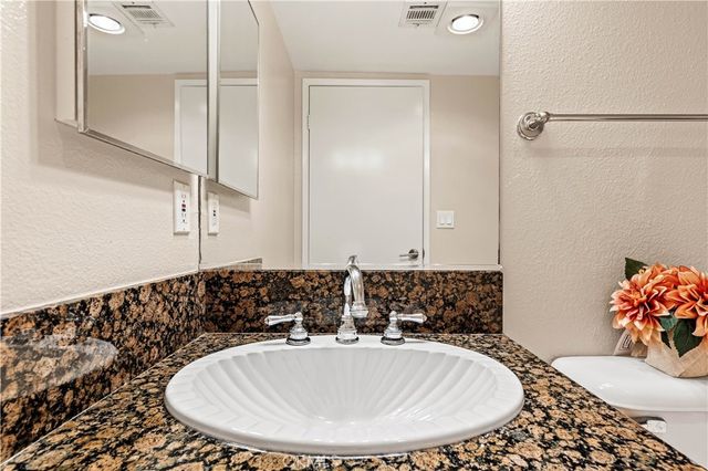 317 E Del Mar 1, Pasadena, CA 91101