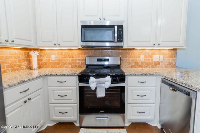 958 Willow Grande Circle, Brandon, MS 39047