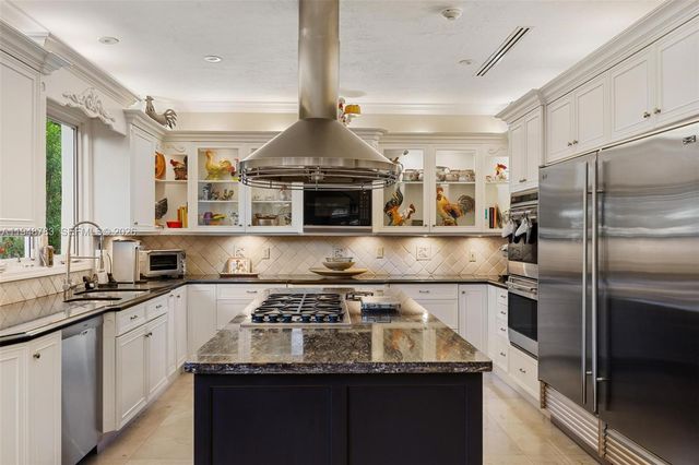 11011 Marin St, Coral Gables, FL 33156