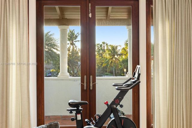 11011 Marin St, Coral Gables, FL 33156